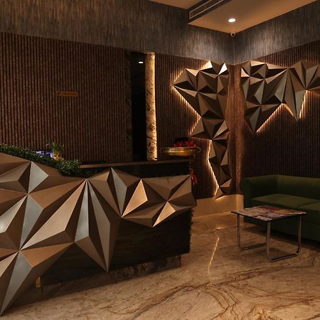 Hotel Pinaka Inn لاكناو المظهر الخارجي الصورة