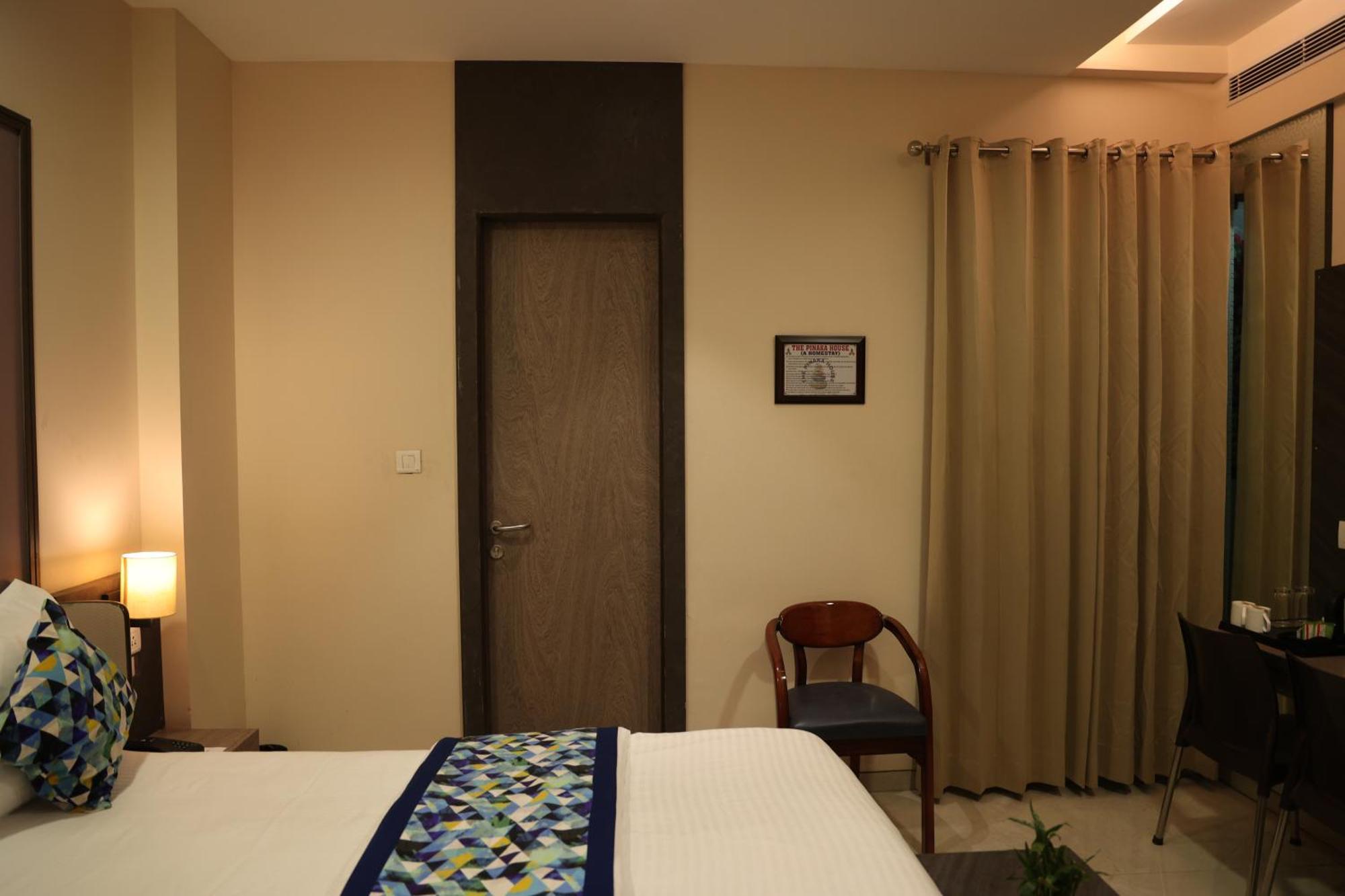 Hotel Pinaka Inn لاكناو المظهر الخارجي الصورة