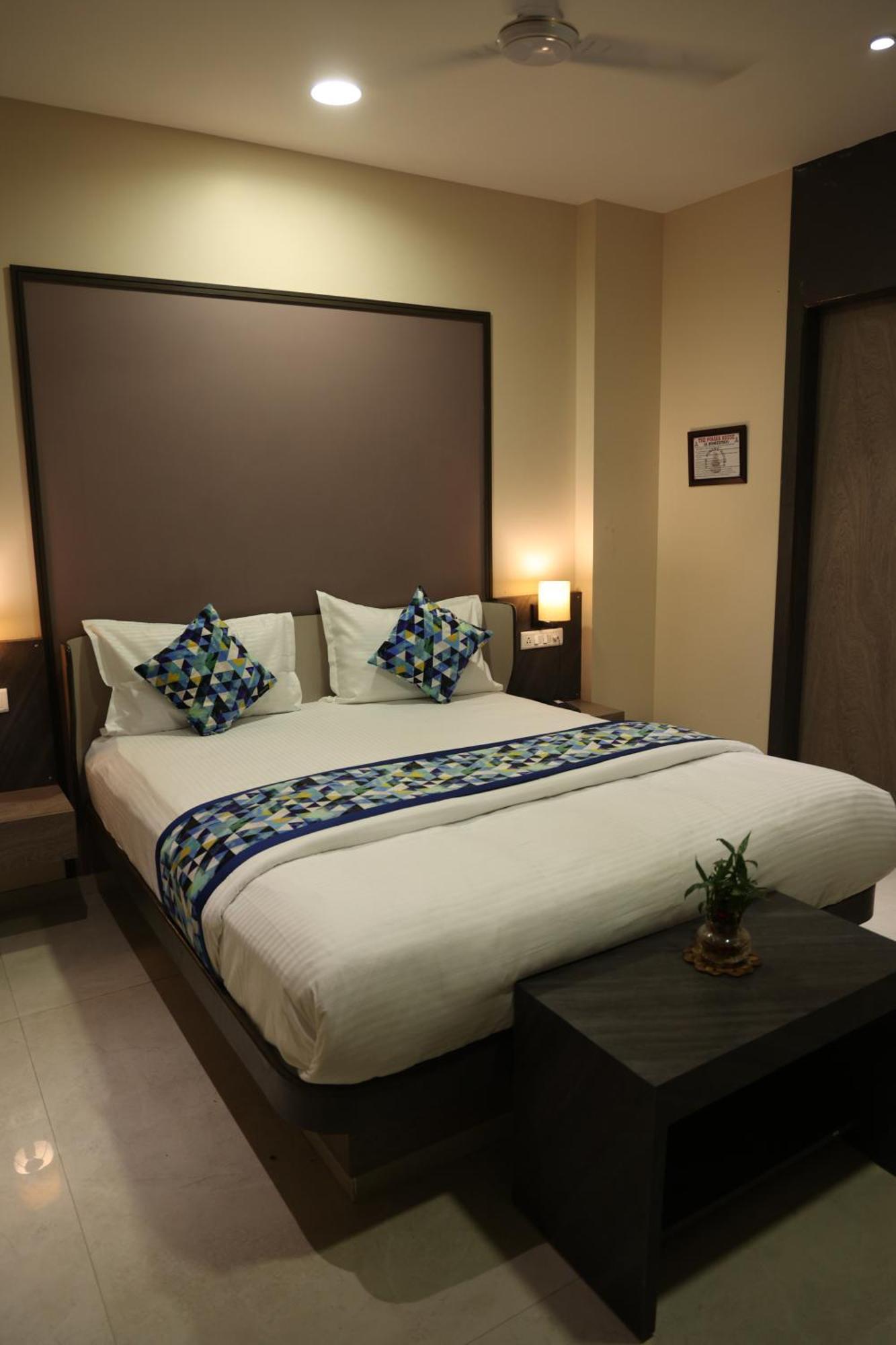 Hotel Pinaka Inn لاكناو المظهر الخارجي الصورة