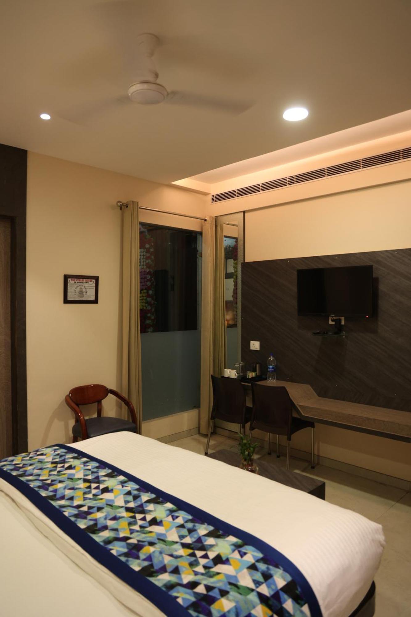 Hotel Pinaka Inn لاكناو المظهر الخارجي الصورة