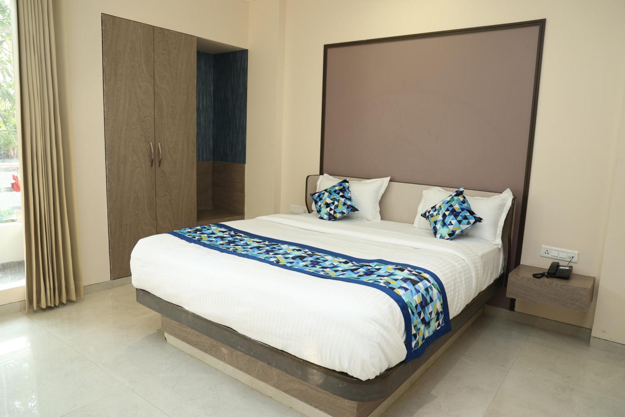Hotel Pinaka Inn لاكناو المظهر الخارجي الصورة